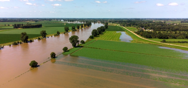 Flood-managed aquifer recharge